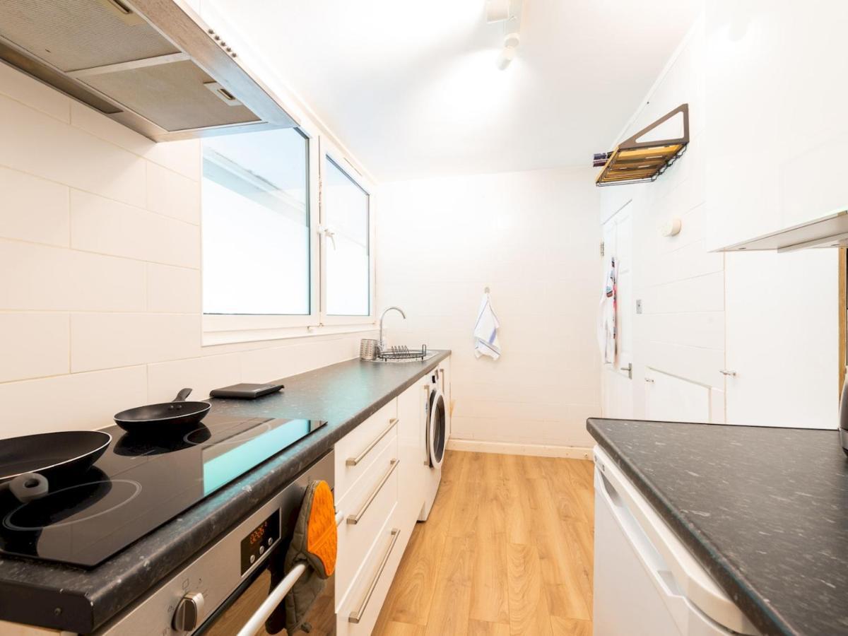 Sootheus - Cosy Surrey Quays Apartment London Exterior foto