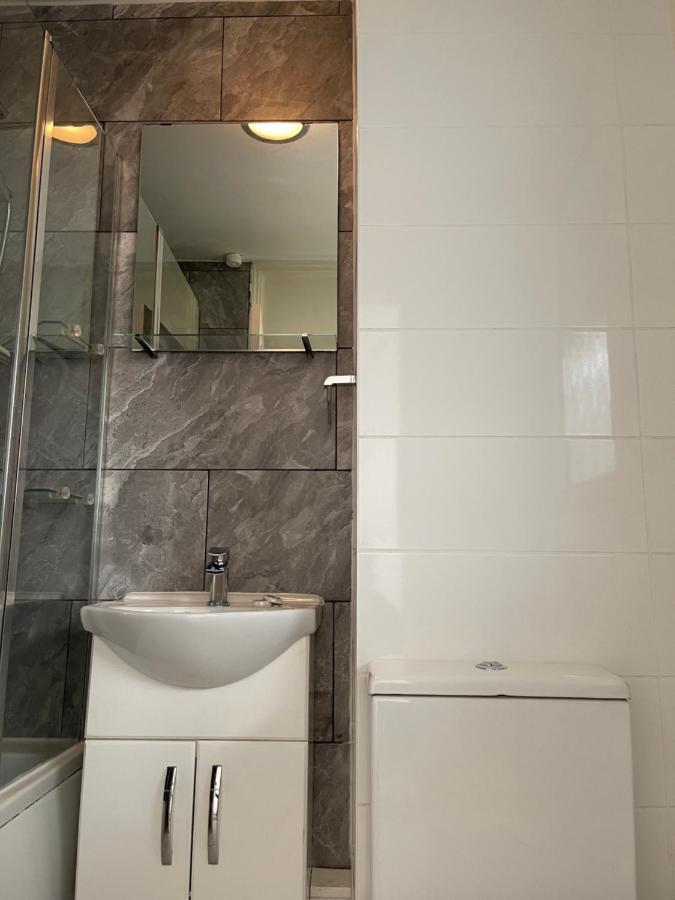 Sootheus - Cosy Surrey Quays Apartment London Exterior foto